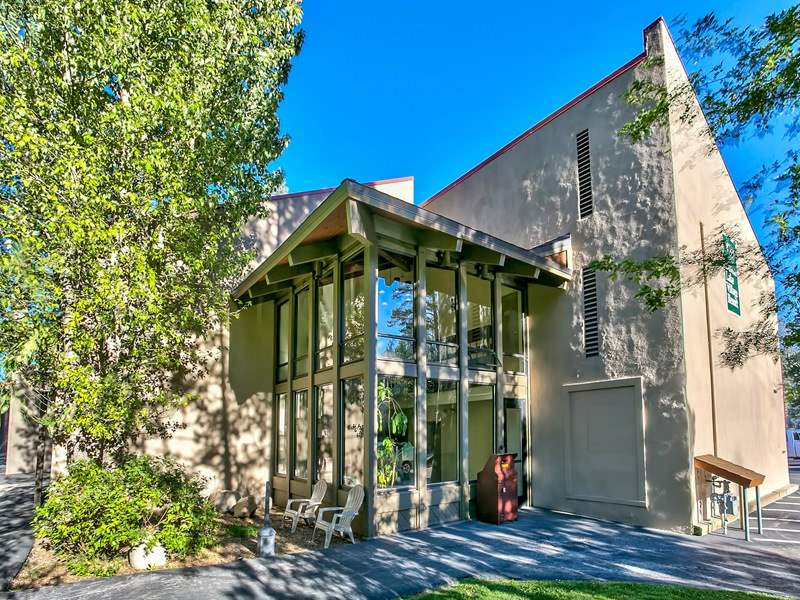 15775 Donner Pass Road, Unit 226 Truckee, CA 96161 - Photo 4 of 13 Gallery Image 4