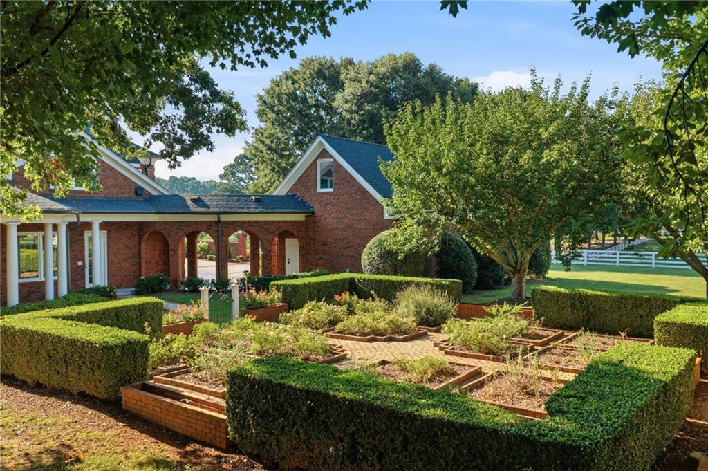 555 Tullamore Way Milton, GA 30004 - Photo 11 of 33