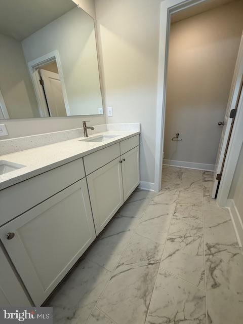 7619 River Reach Road Baltimore, MD 21244 - Photo 11 of 17 Owner's Bath