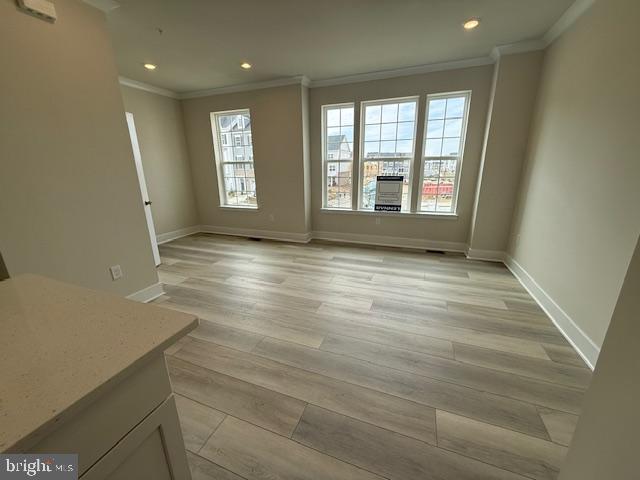 7619 River Reach Road Baltimore, MD 21244 - Photo 8 of 17 Great Room