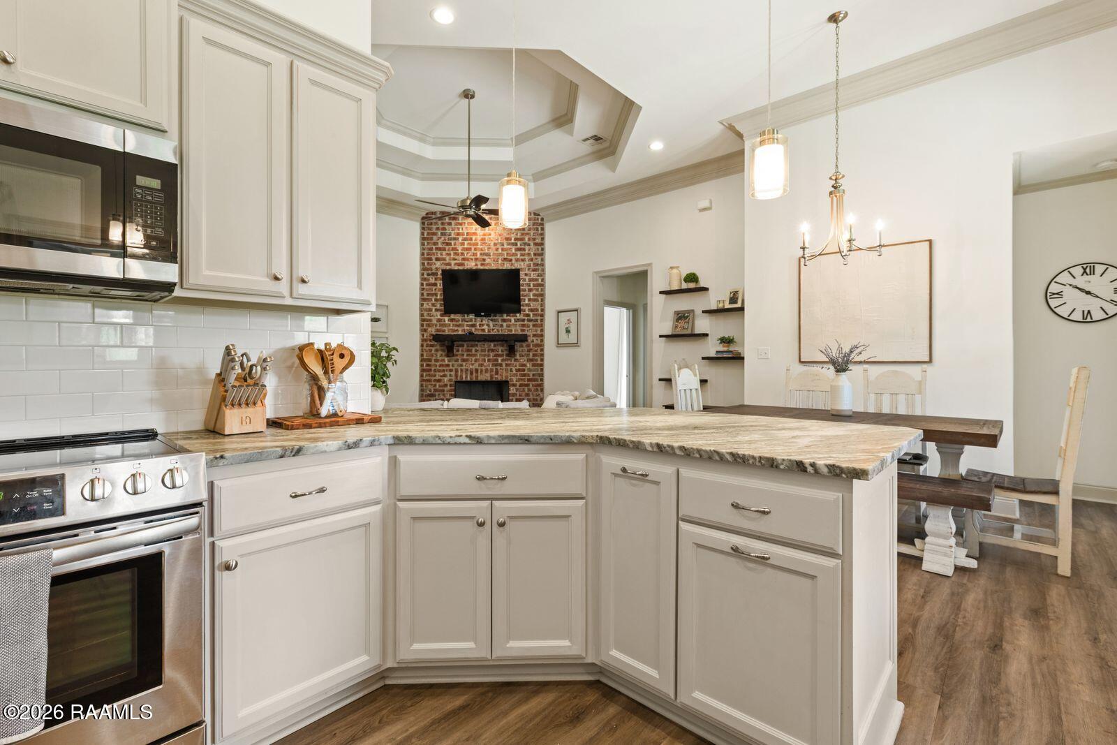 113 Rue Village Maurice, LA 70555 - Photo 14 of 34 View from kitchen