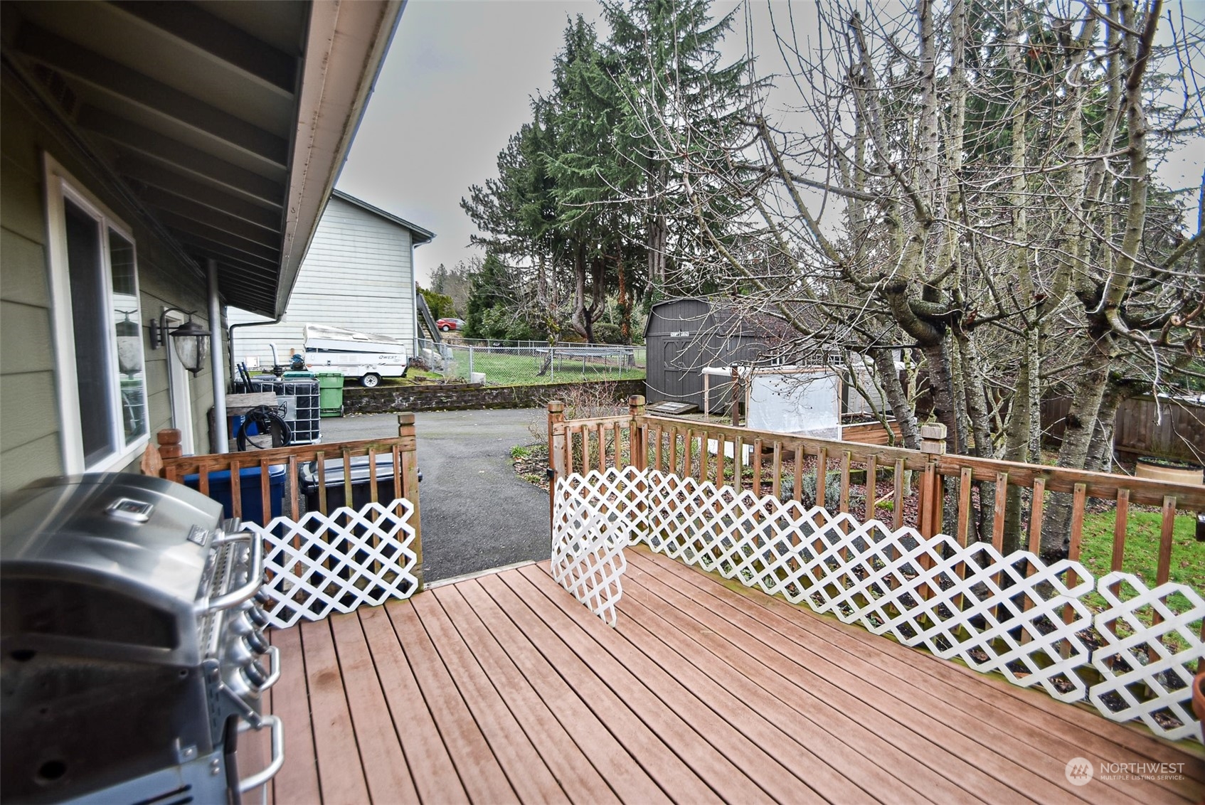 911 North Waugh Road Mount Vernon, WA 98273 - Photo 7 of 30 Gallery Image 7