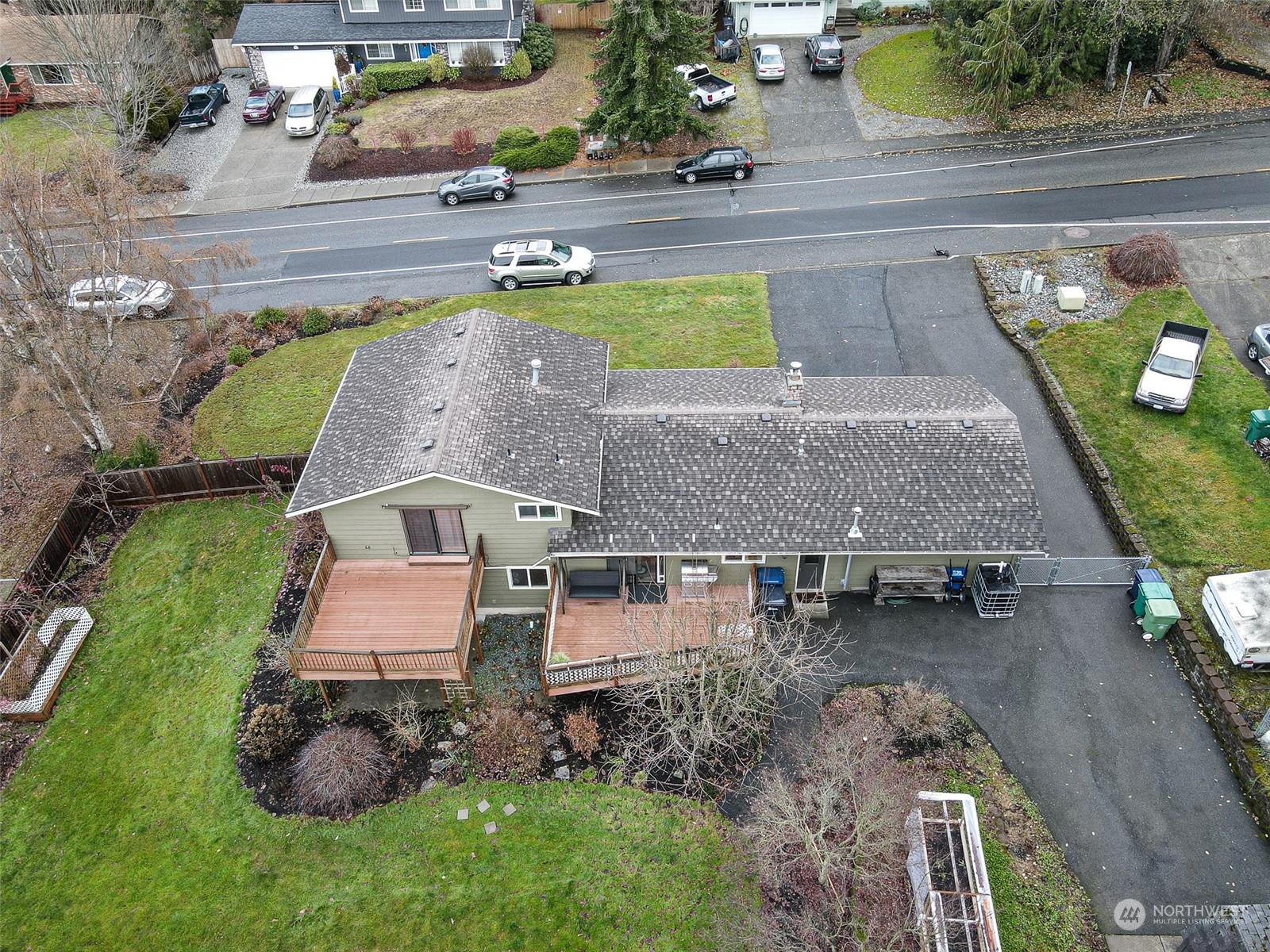 911 North Waugh Road Mount Vernon, WA 98273 - Photo 10 of 30 Gallery Image 10