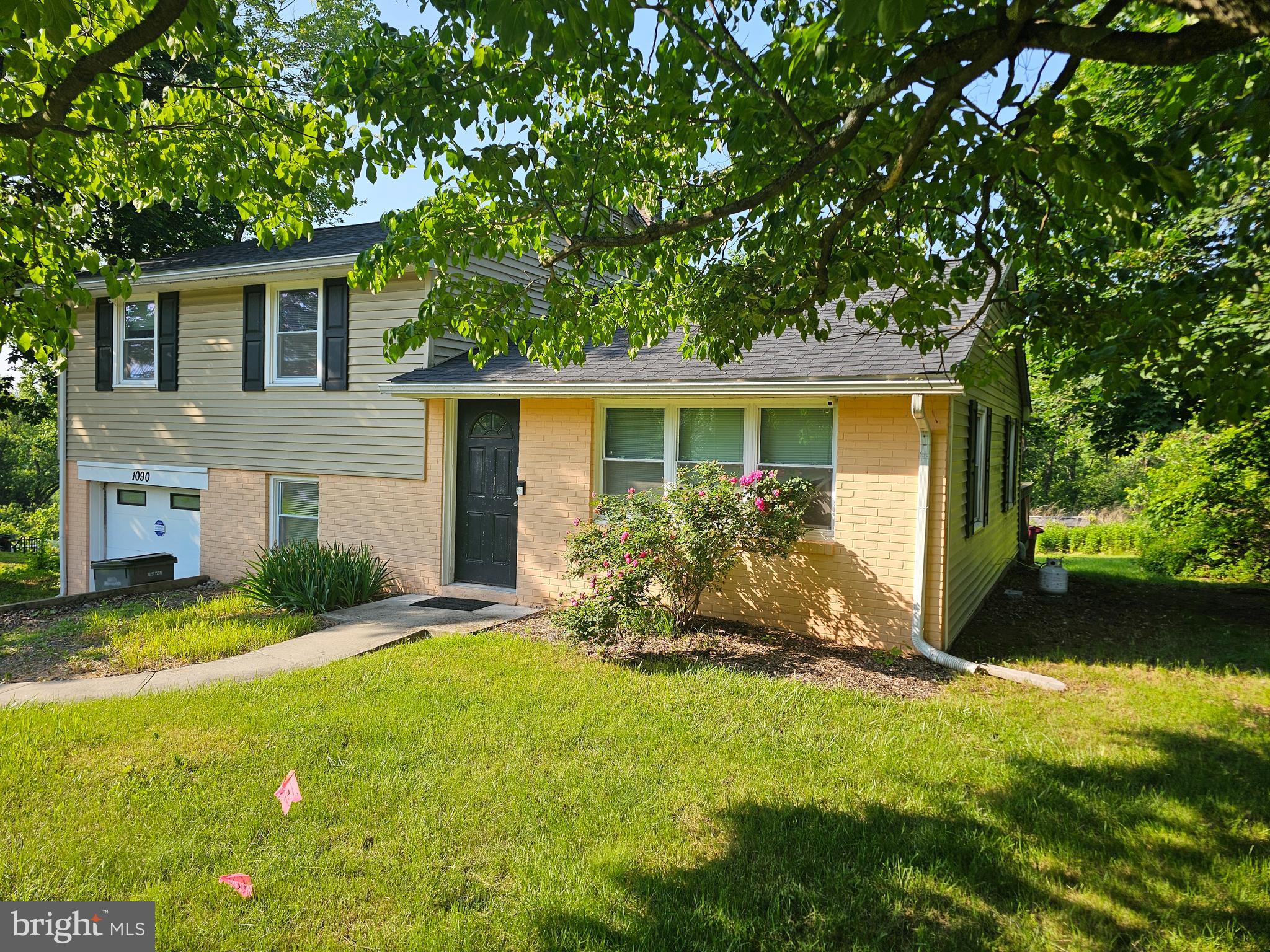 1090 Levengood Road Pottstown, PA 19464 - Photo 1 of 24 Gallery Image 1