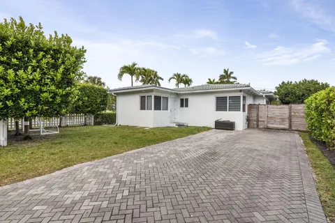 $985,000 | 409 North 14th Avenue, Hollywood, FL 33020