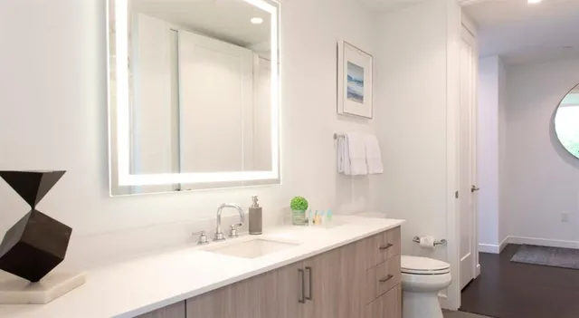 $5,800 | 2120 Olive Street, Unit 3001, Dallas, TX 75201