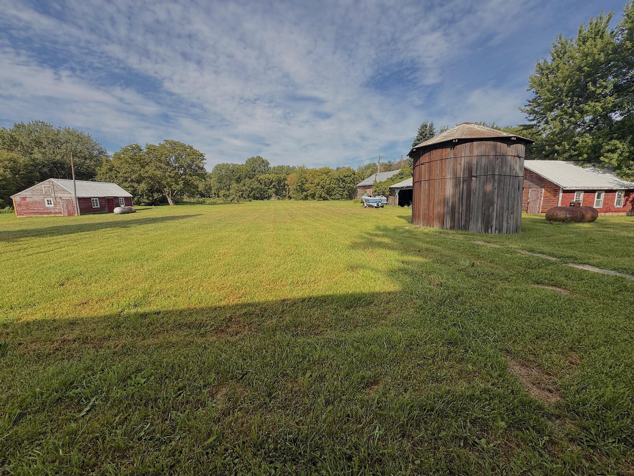 2555 River Road Marshall, MN 56258 - Photo 7 of 21