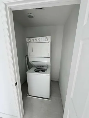 $2,000 | 7516 Northeast 1st Avenue, Unit 302, Miami, FL 33138