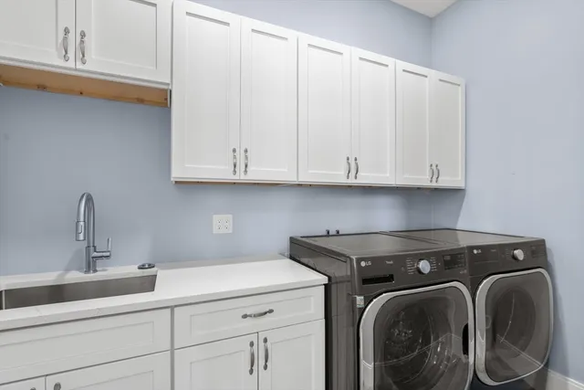 $2,095,000 | 105 Lincoln Street, Northborough, MA 01532