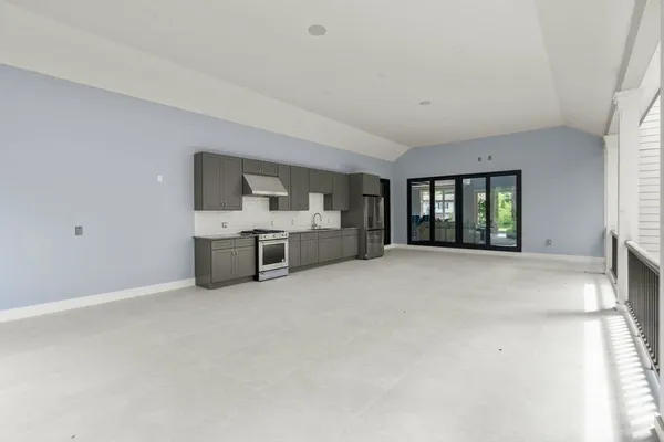 $1,995,000 | 105 Lincoln Street, Northborough, MA 01532