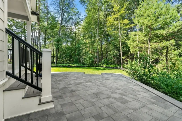 $2,095,000 | 105 Lincoln Street, Northborough, MA 01532