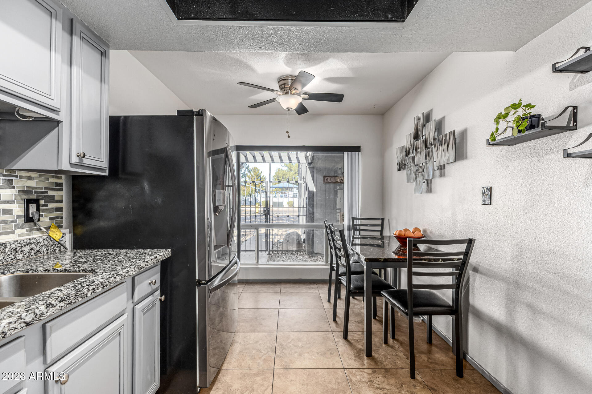 5249 West Mountain View Road Glendale, AZ 85302 - Photo 3 of 22 7 - Mountain View