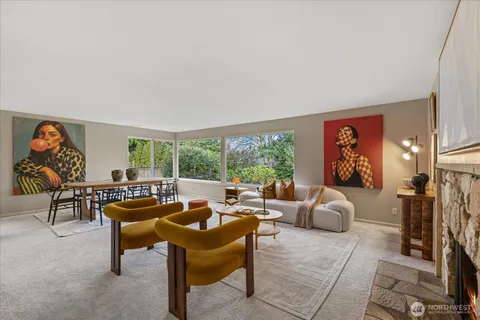 $2,048,000 | 6520 Northeast 60th Street, Seattle, WA 98115