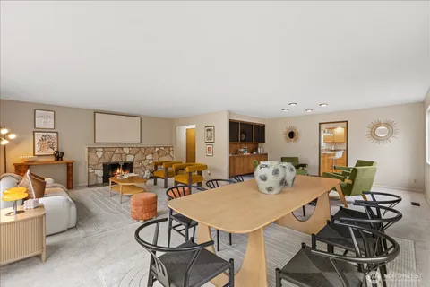 $2,048,000 | 6520 Northeast 60th Street, Seattle, WA 98115