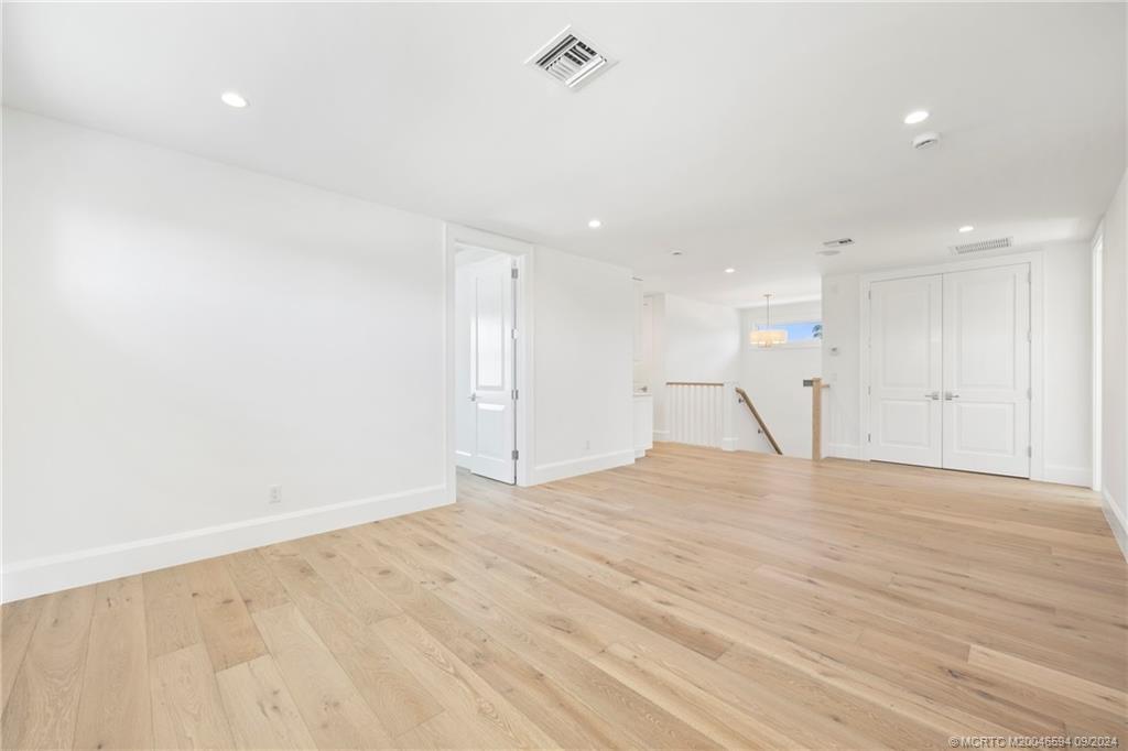 180 Beacon Lane Jupiter, FL 33469 - Photo 35 of 63