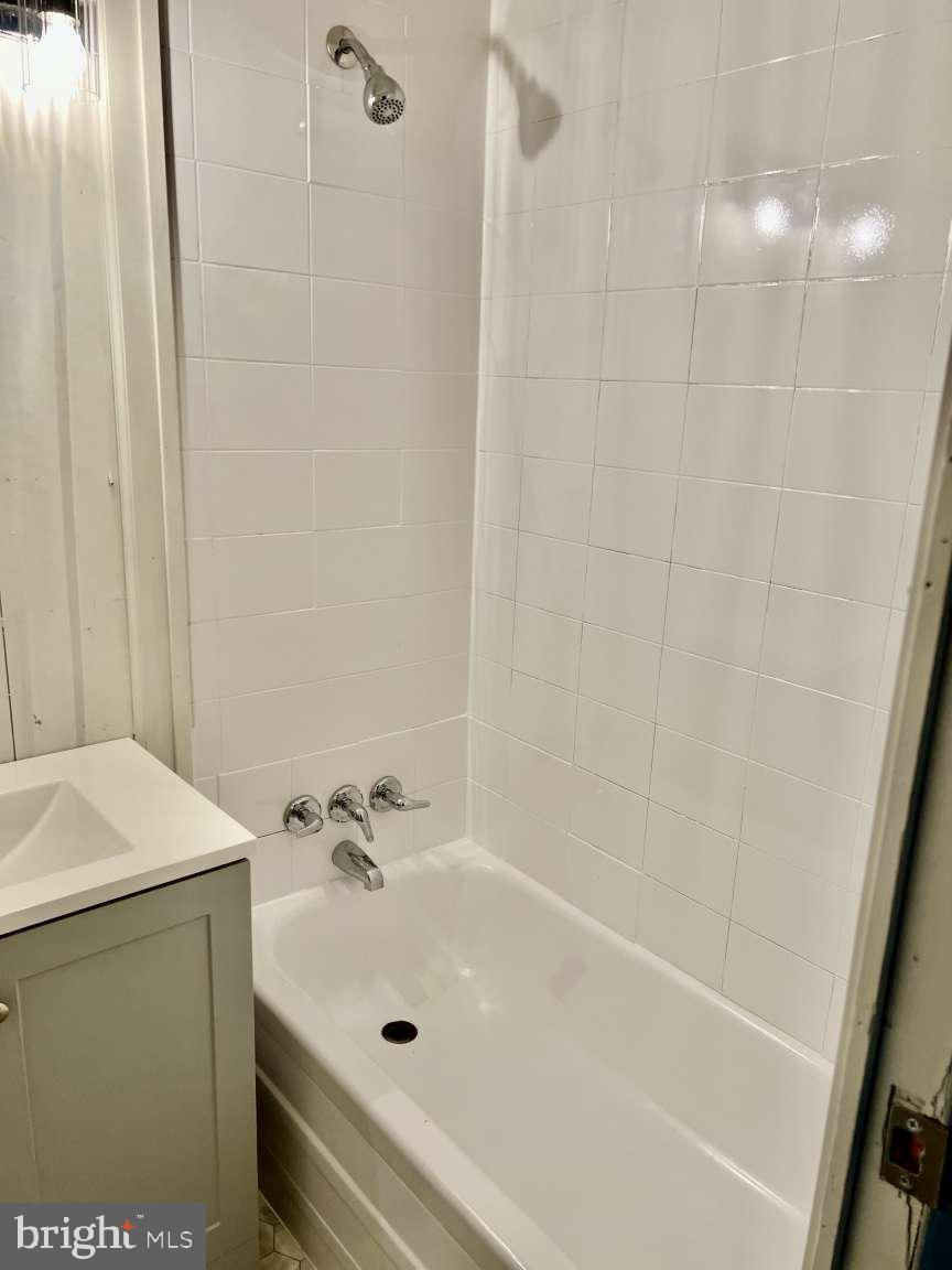 913 Chestnut Street Middletown, PA 17057 - Photo 19 of 25