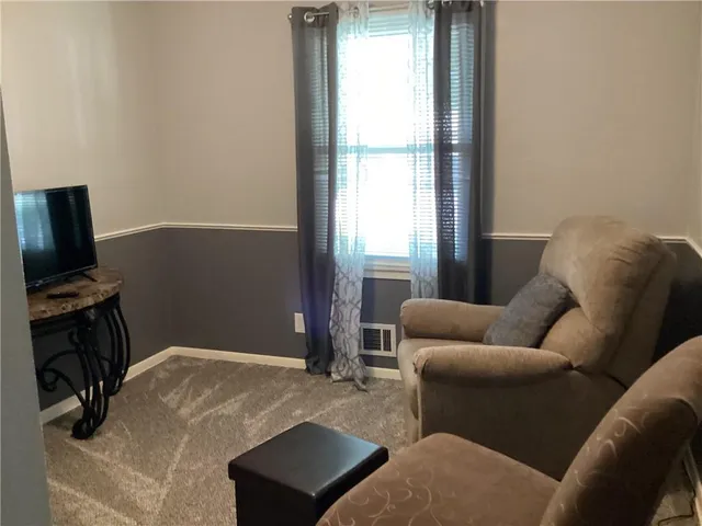 $239,599 | 17705 East Redwood Drive, Independence, MO 64056