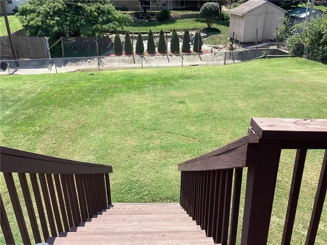 $239,599 | 17705 East Redwood Drive, Independence, MO 64056