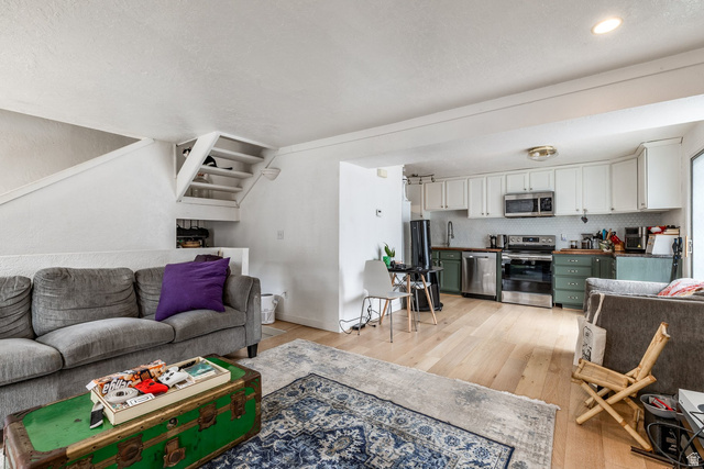 6715 Quarter Mile Road Salt Lake City, UT 84108 - Photo 10 of 23