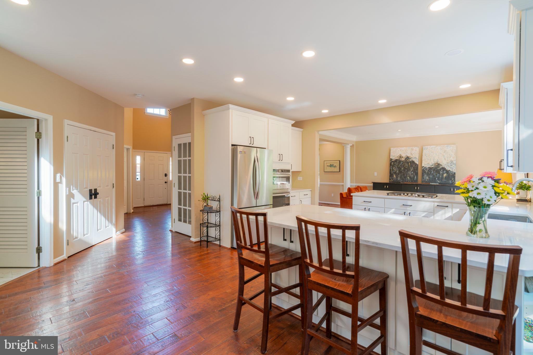1308 Aldbury Way Reston, VA 20194 - Photo 12 of 84