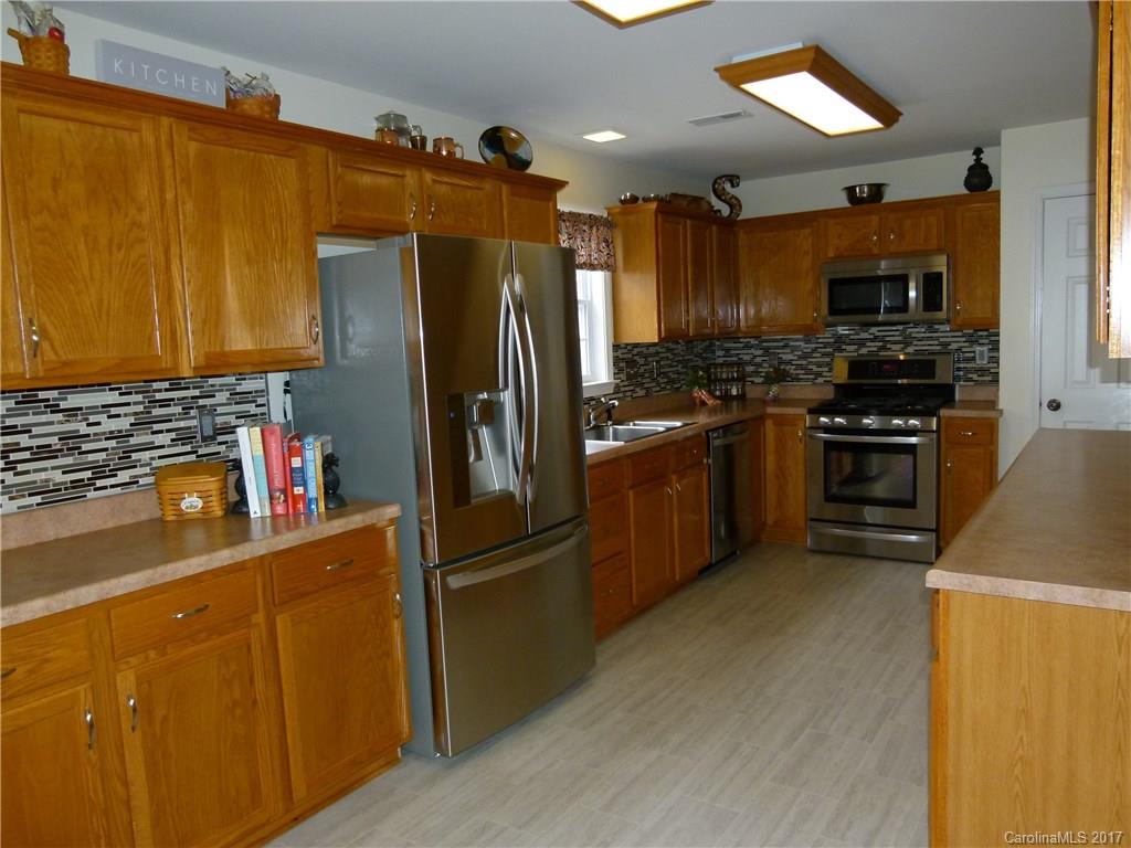 149 Arbor Ridge Road Mount Holly, NC 28120 - Photo 11 of 22 Gallery Image 11