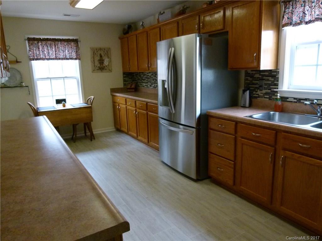 149 Arbor Ridge Road Mount Holly, NC 28120 - Photo 10 of 22 Gallery Image 10