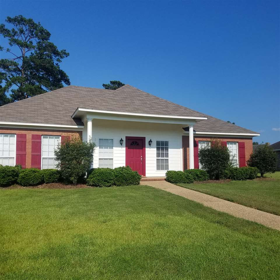 426 Pecan Circle Brandon, MS 39042 - Photo 1 of 19 Photo 1