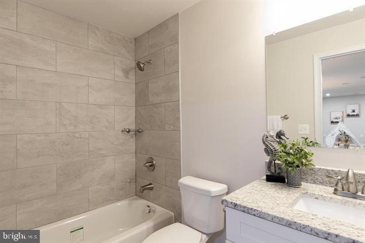 7816 Falstaff Road McLean, VA 22102 - Photo 32 of 40