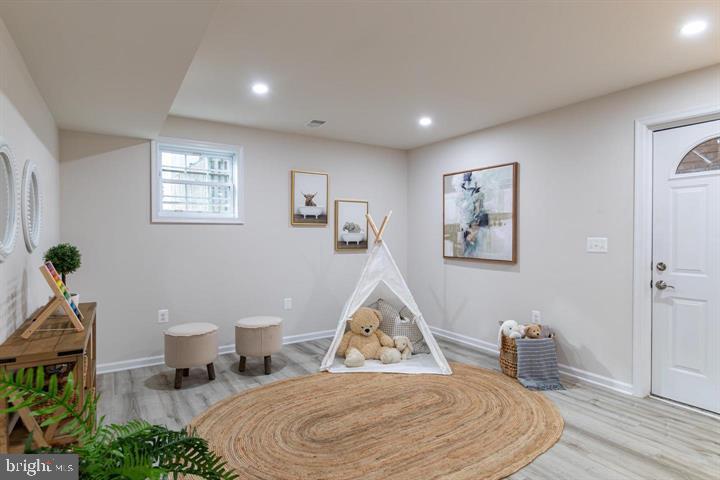 7816 Falstaff Road McLean, VA 22102 - Photo 34 of 40