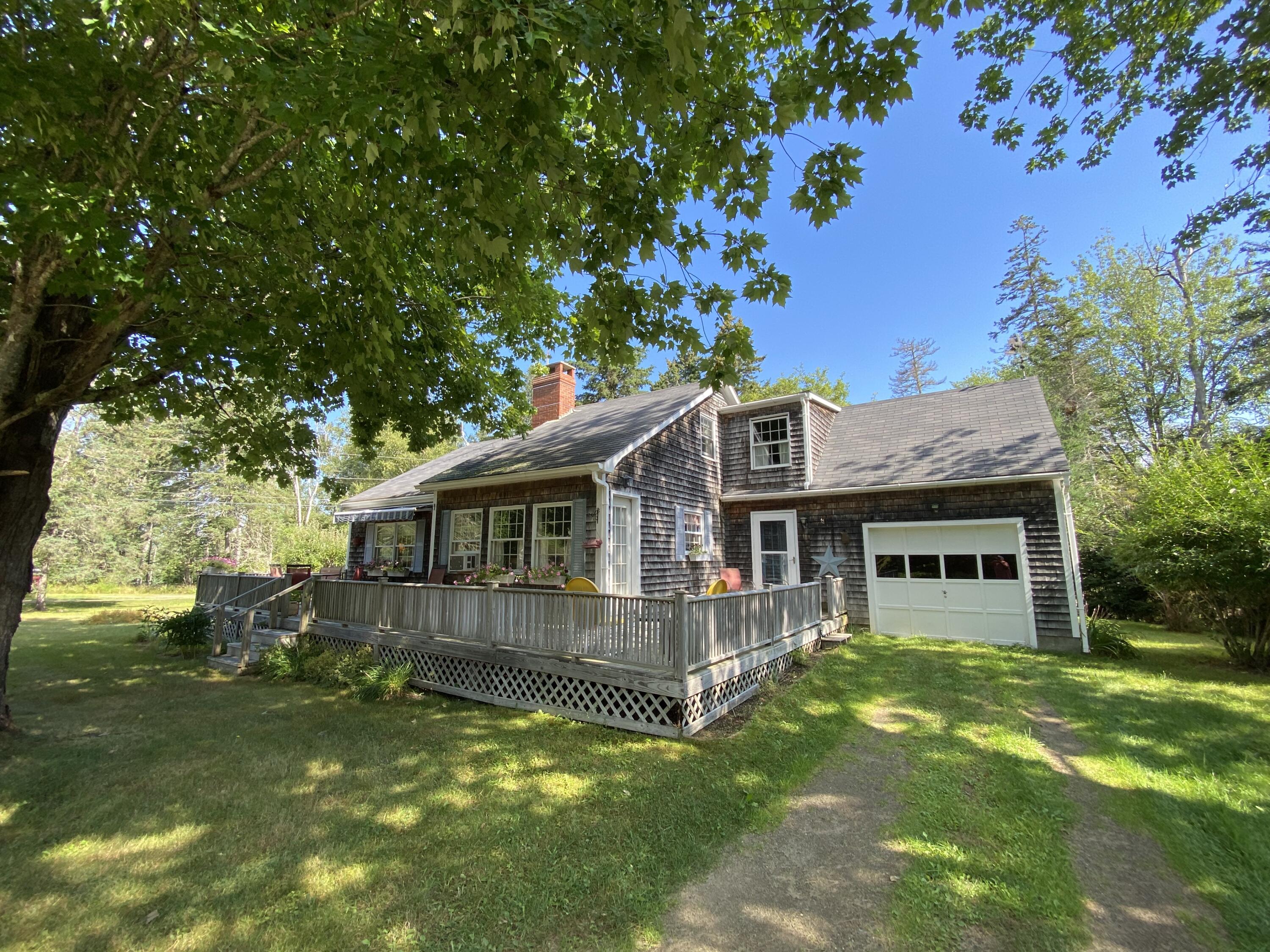 1574 Main Road Islesboro, ME 04848 - Photo 2 of 57 Front