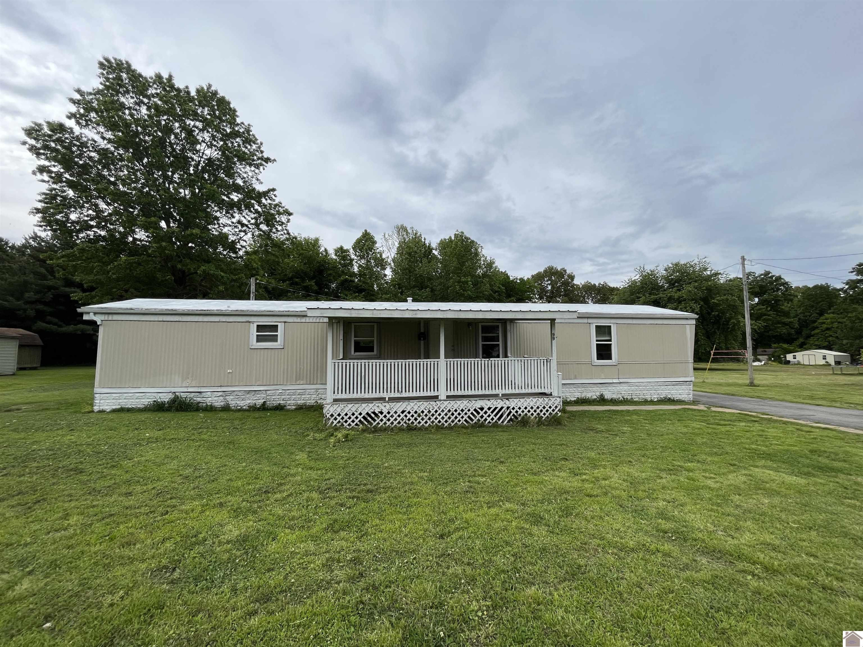 99 Johnston Subdivision Road Benton, KY 42025 - Photo 2 of 35 Photo 2