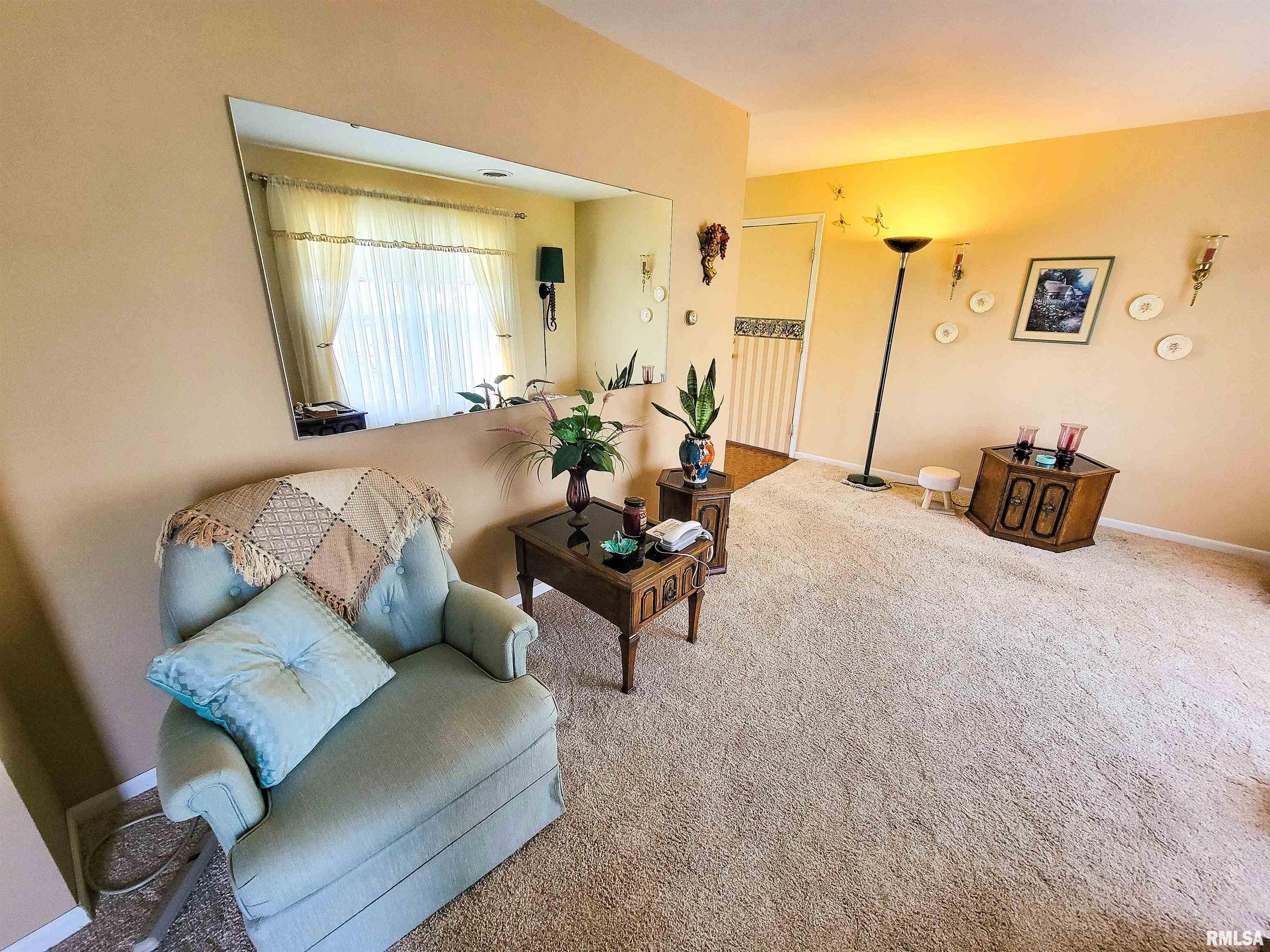 918 West 5th Street Flora, IL 62839 - Photo 11 of 74