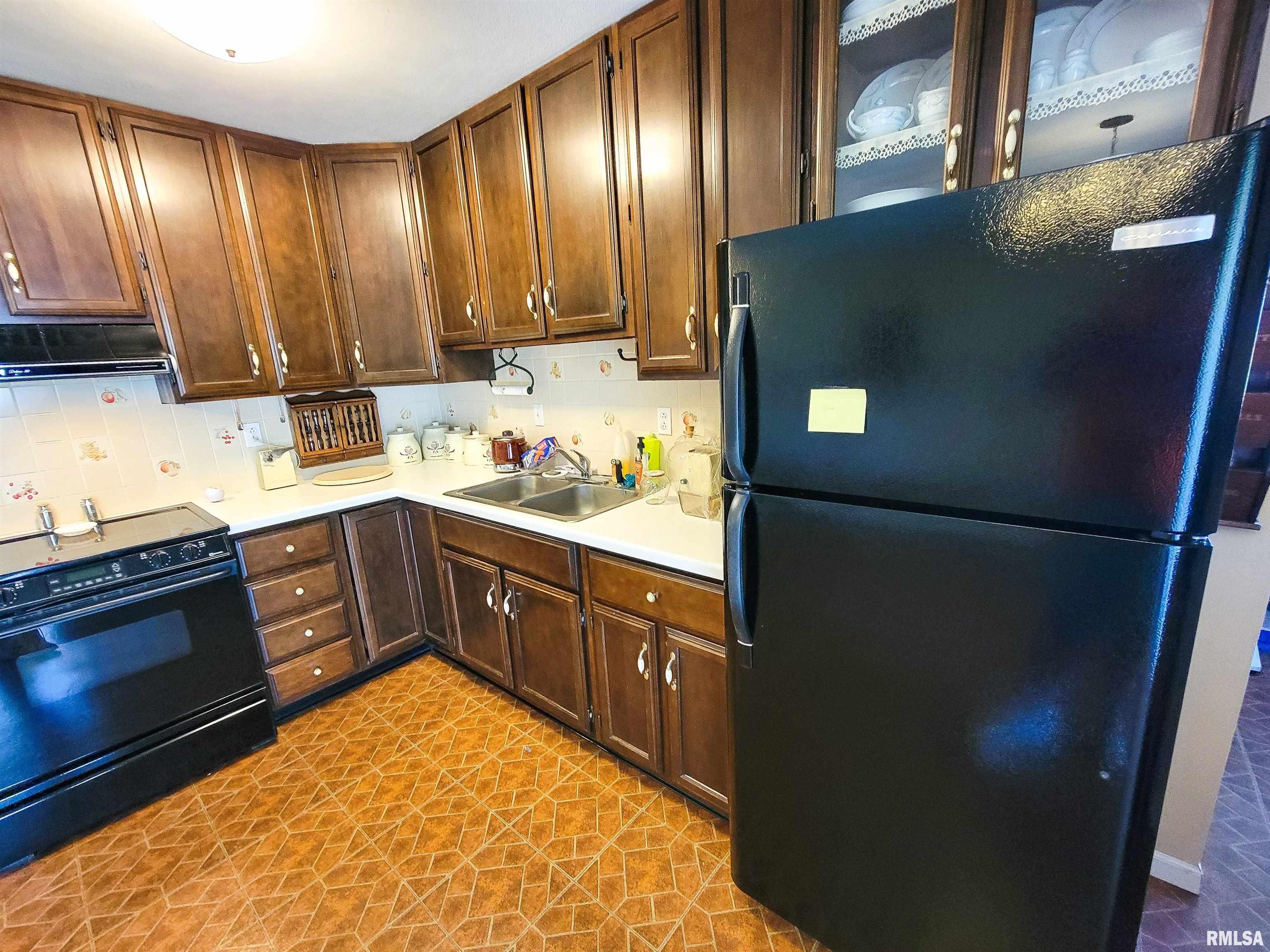 918 West 5th Street Flora, IL 62839 - Photo 19 of 74