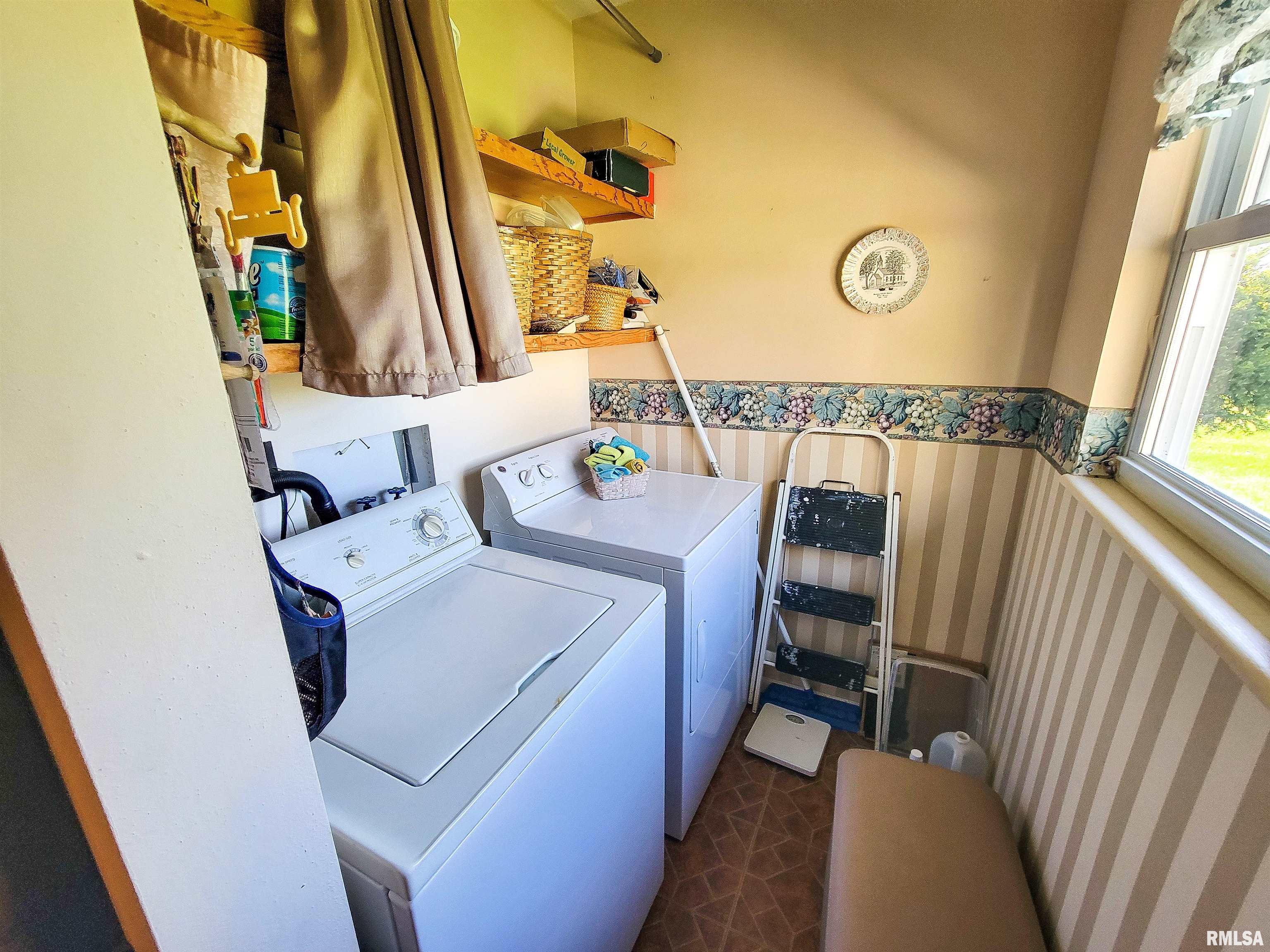 918 West 5th Street Flora, IL 62839 - Photo 25 of 74