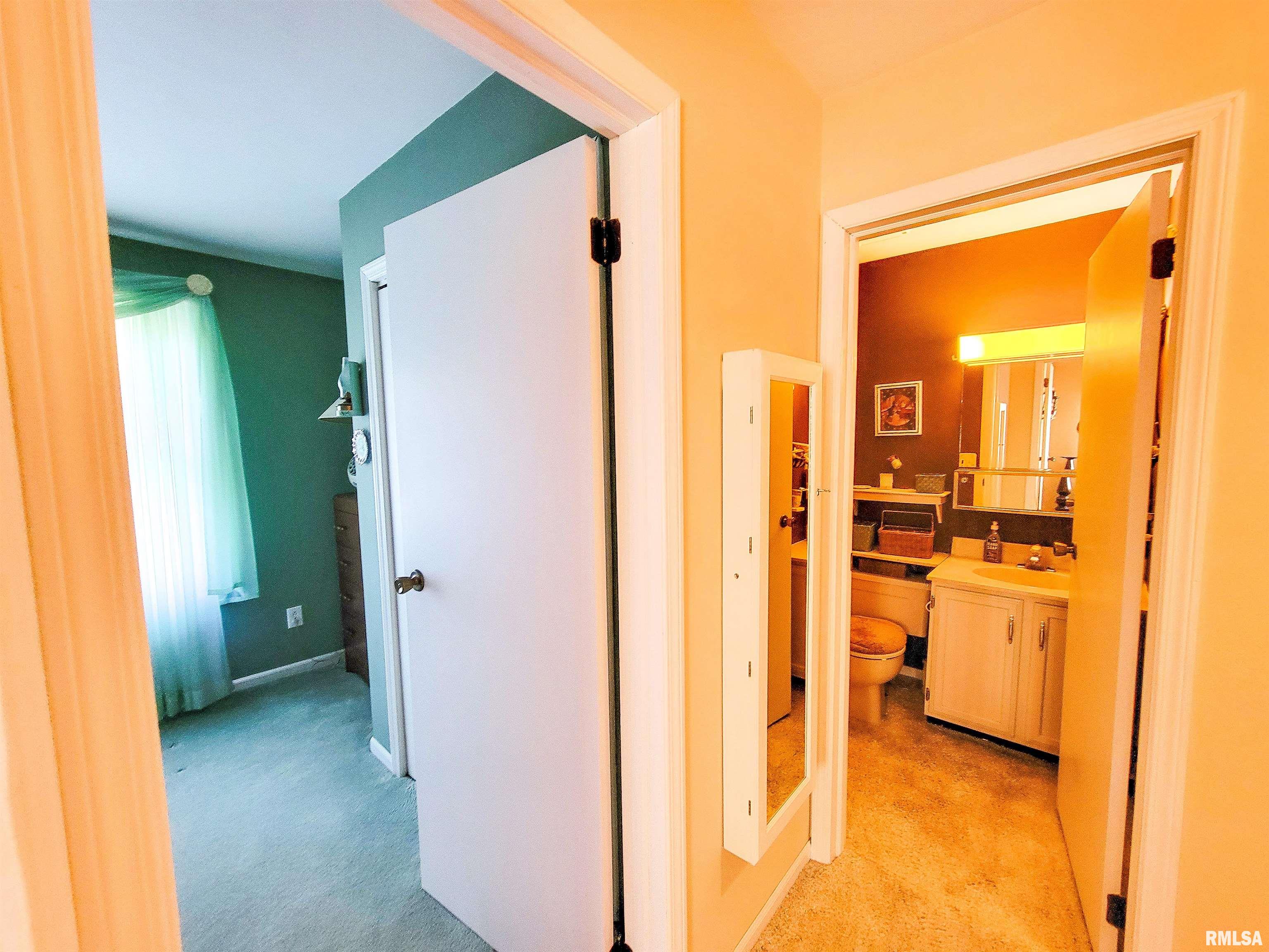 918 West 5th Street Flora, IL 62839 - Photo 39 of 74