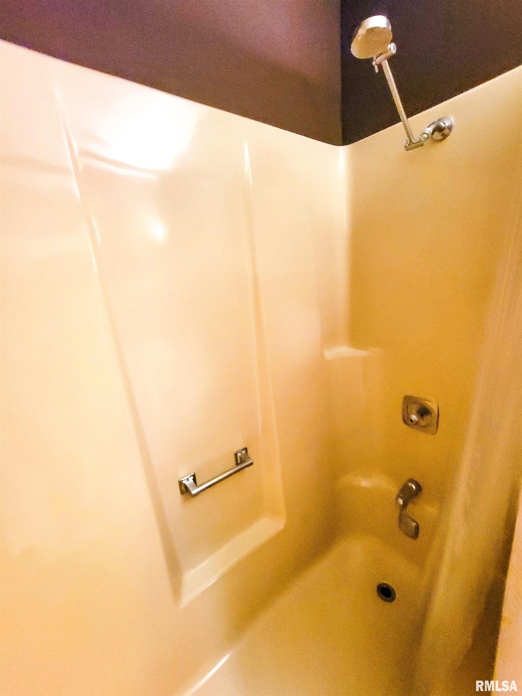 918 West 5th Street Flora, IL 62839 - Photo 42 of 74