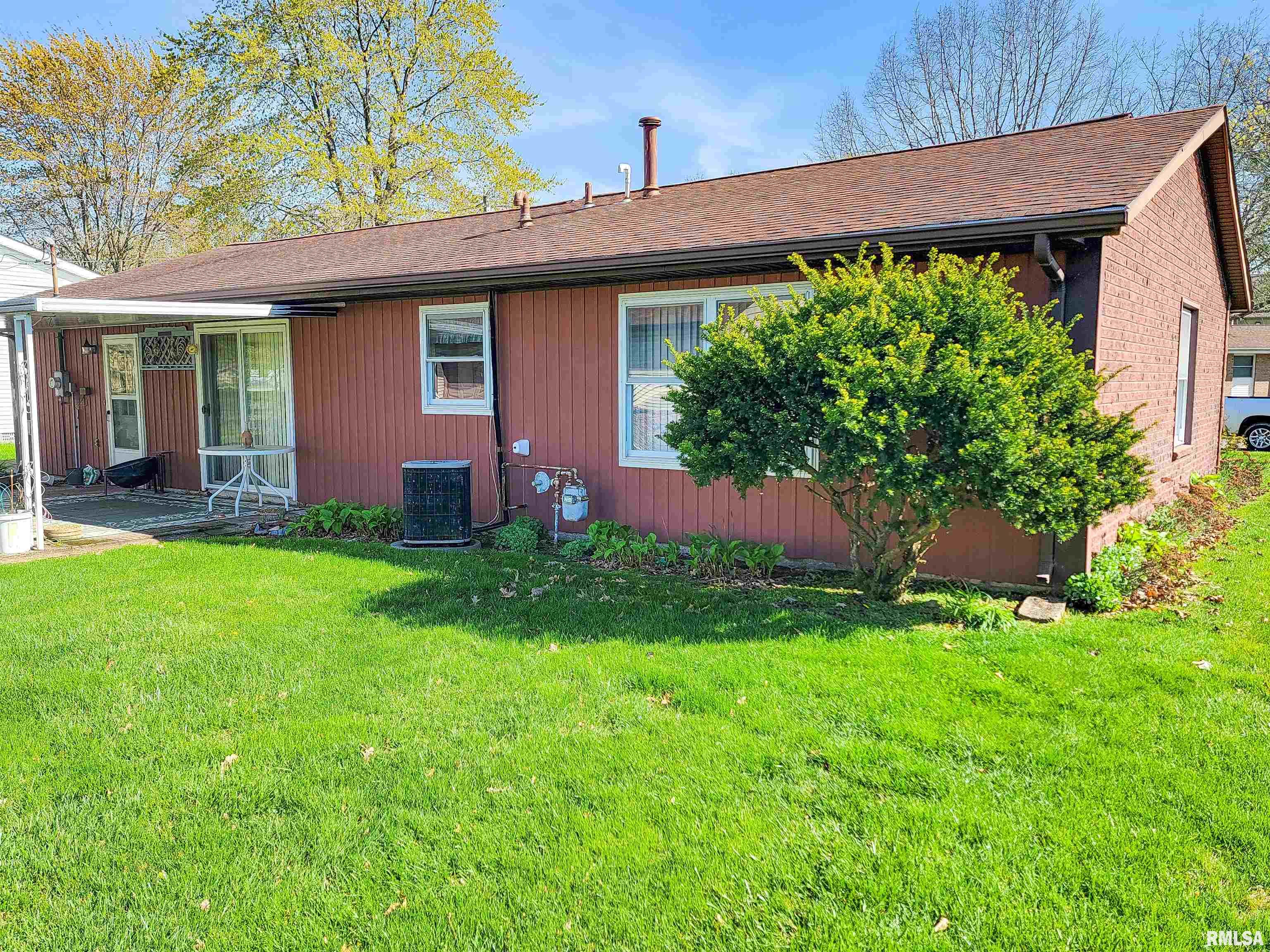 918 West 5th Street Flora, IL 62839 - Photo 55 of 74