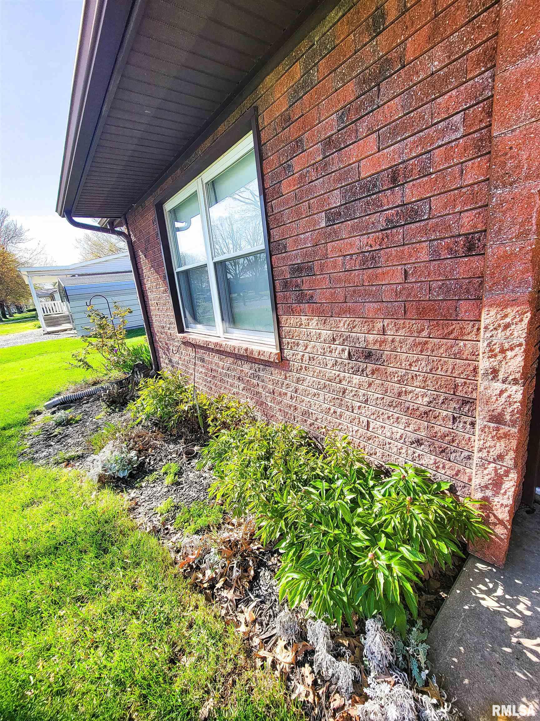 918 West 5th Street Flora, IL 62839 - Photo 59 of 74