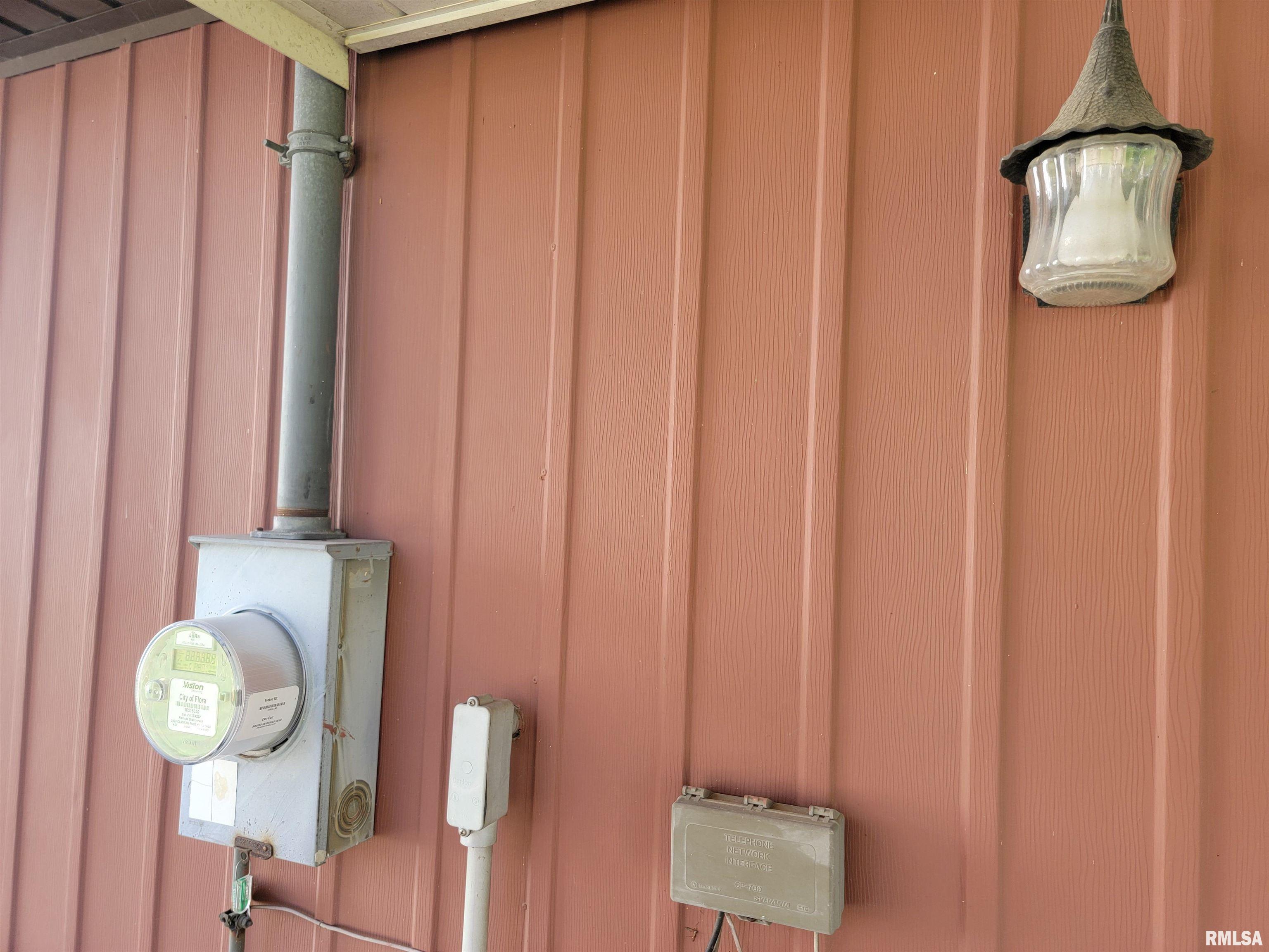 918 West 5th Street Flora, IL 62839 - Photo 71 of 74