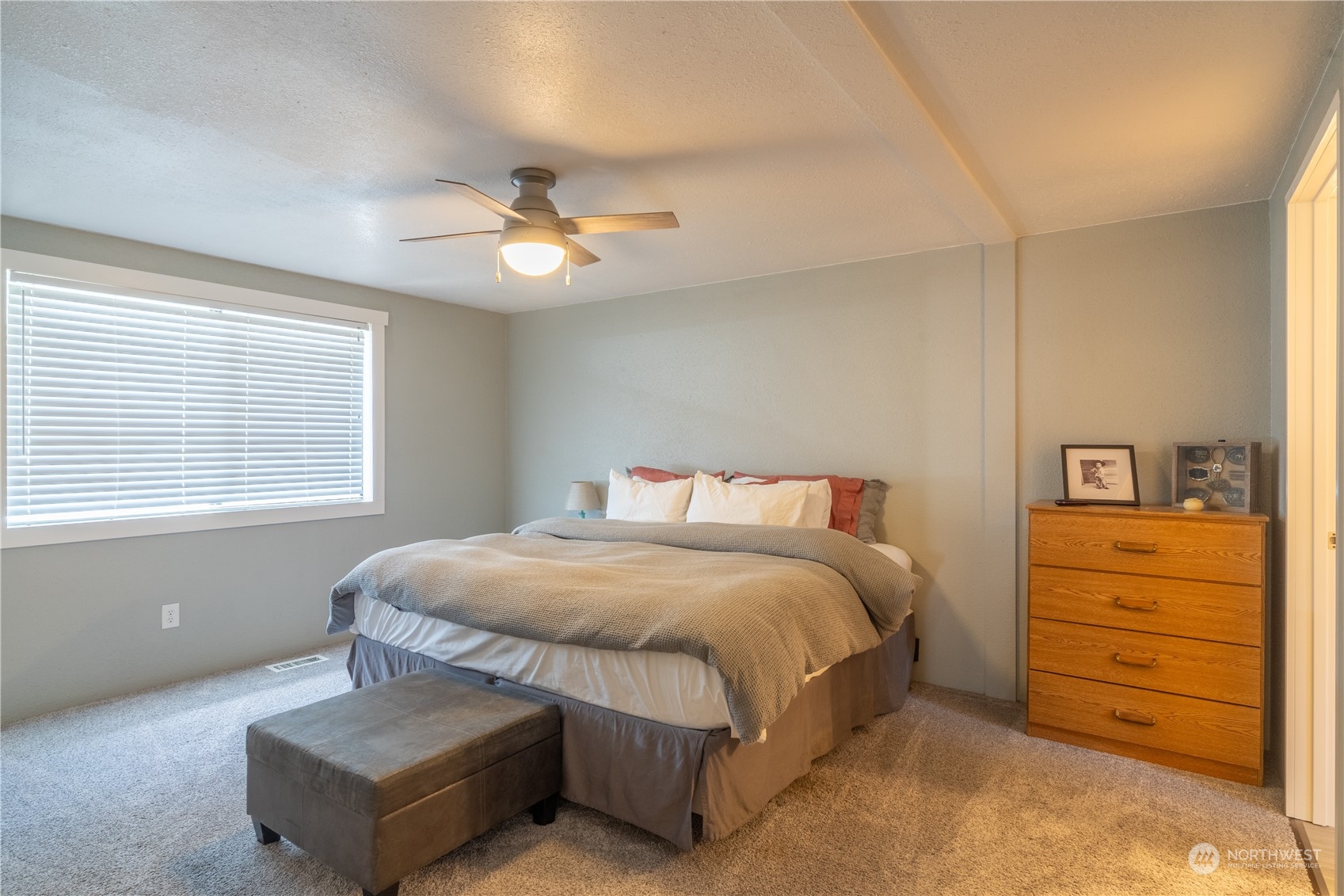 102 East Herman Road Lind, WA 99341 - Photo 25 of 40 a bed room with a bed and a window