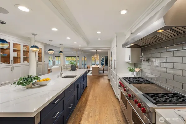 $4,649,000 | 14014 Riviera Place Northeast, Seattle, WA 98125