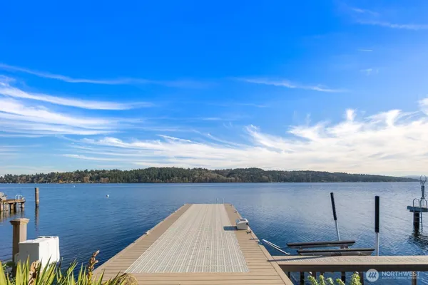 $4,649,000 | 14014 Riviera Place Northeast, Seattle, WA 98125