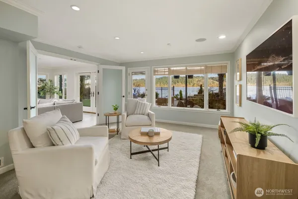 $4,649,000 | 14014 Riviera Place Northeast, Seattle, WA 98125