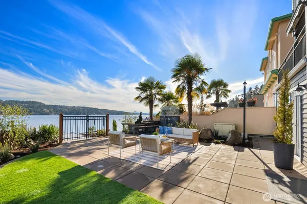 $4,649,000 | 14014 Riviera Place Northeast, Seattle, WA 98125