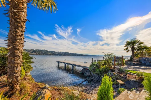 $4,649,000 | 14014 Riviera Place Northeast, Seattle, WA 98125