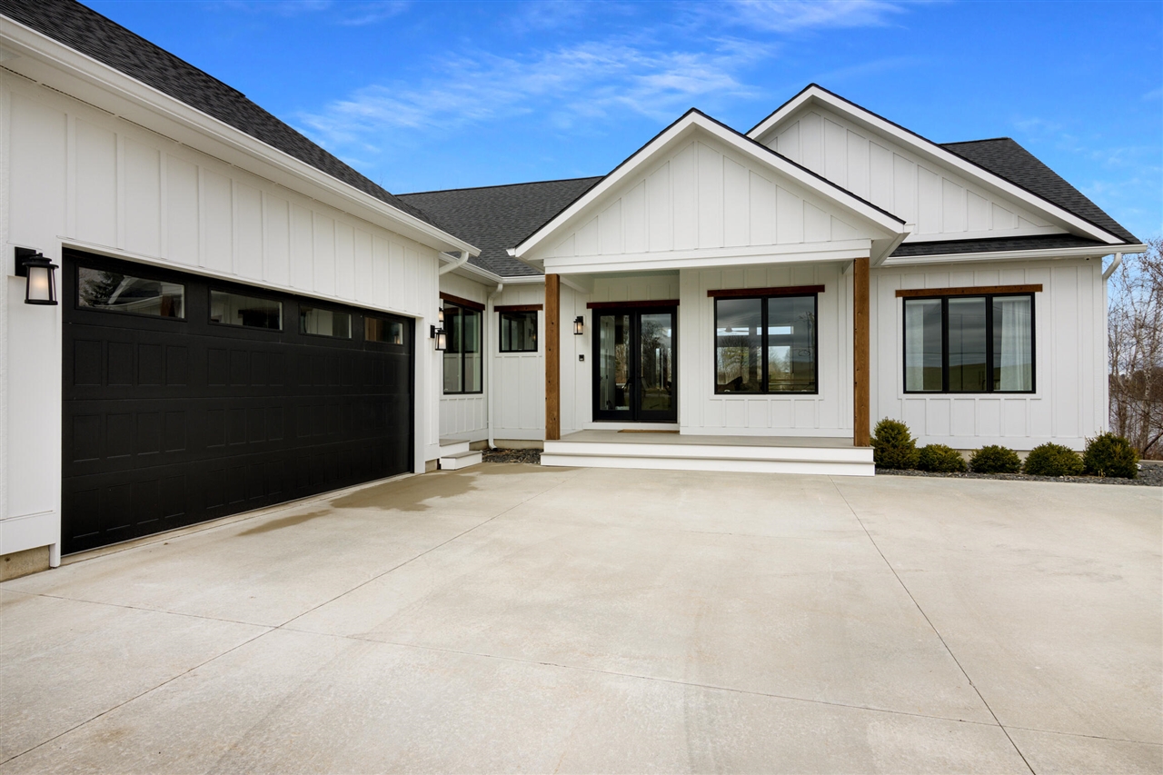 504 South East Silver Lake Road Traverse City, MI 49685 - Photo 64 of 72