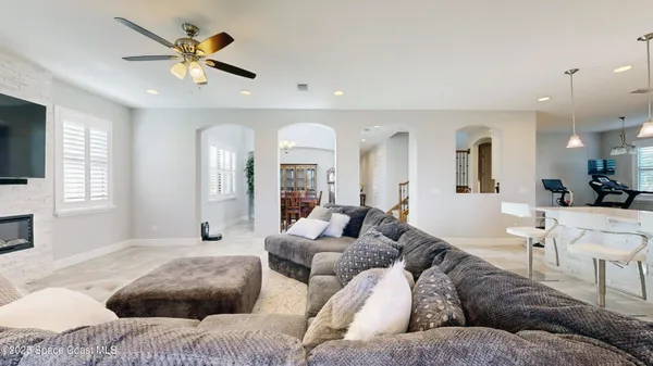 $869,900 | 7553 Poulicny Lane, Melbourne, FL 32940