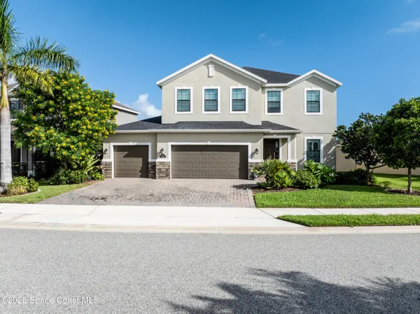 $869,900 | 7553 Poulicny Lane, Melbourne, FL 32940