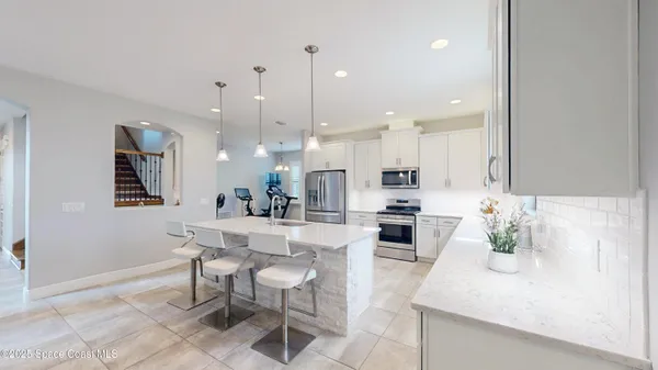 $869,900 | 7553 Poulicny Lane, Melbourne, FL 32940