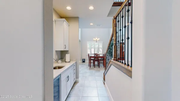 $869,900 | 7553 Poulicny Lane, Melbourne, FL 32940